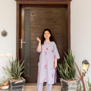 lilac bloom embroidered lawn 2 piece